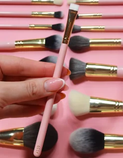 P. Louise P.Louise #119 Flat Liner Brush Best