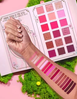 P. Louise P.Louise A Brand New Chapter Palette - Chapter One Online