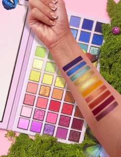P. Louise P.Louise AM-PM Palette New