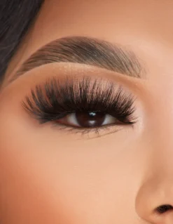 P. Louise P.Louise Extra Volume Lashes - Voltage 1 Fashion